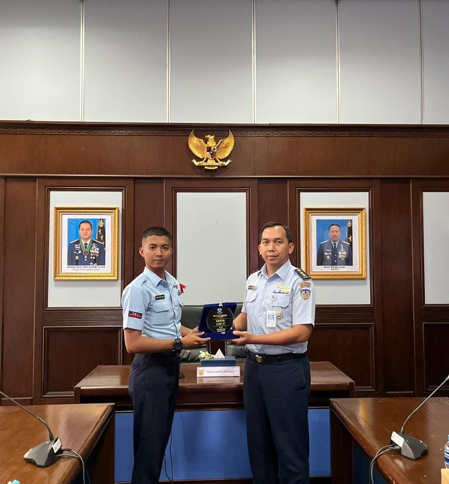 KUNJUNGAN LATTIS SEJURSARTA LEK IT A-13